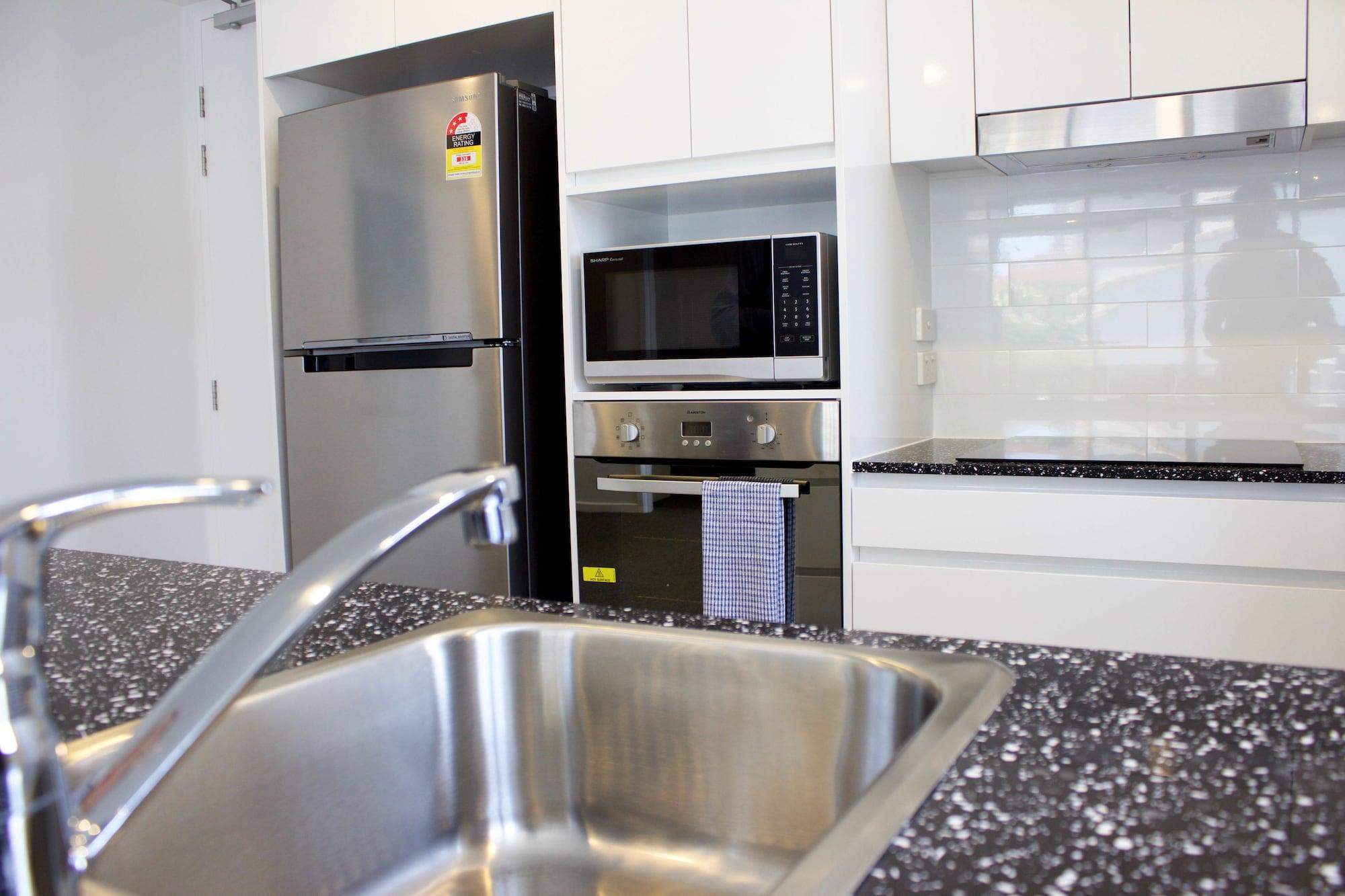 Synergy Broadbeach - Official Gold Coast